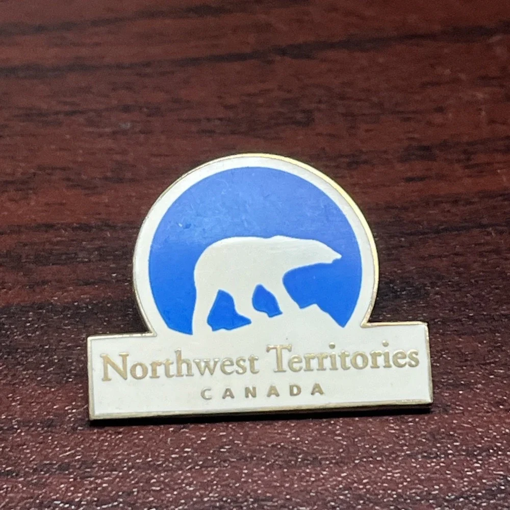 Northwest Territories Canada Polar Bear Lapel Hat Pin‎